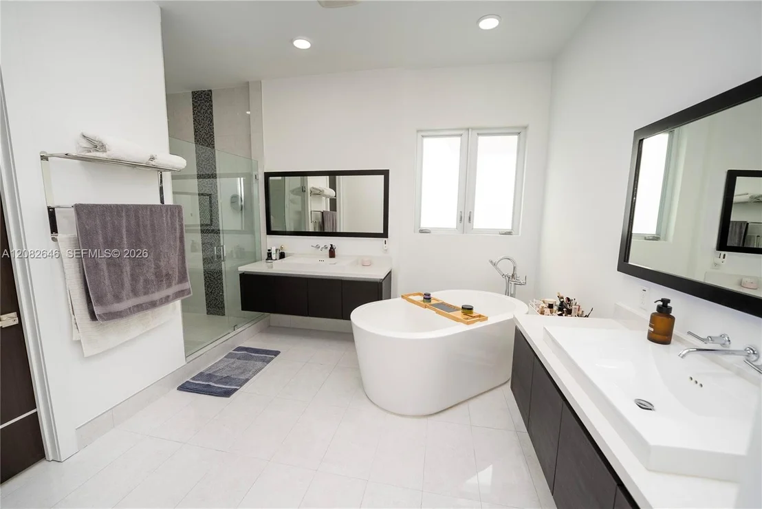 Photo of 8340 NW 33 Terrace