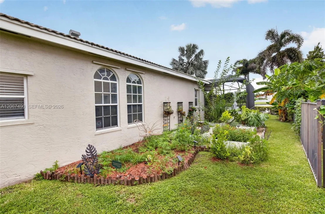 Photo of 6543 Marbletree Ln