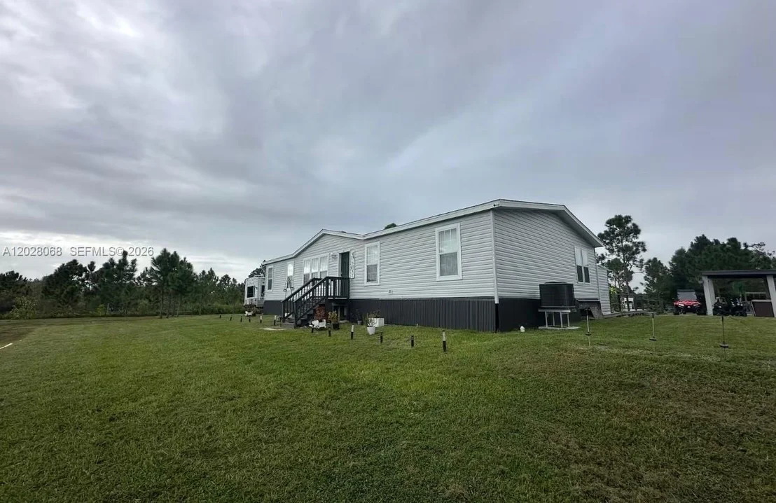 Photo of 17663 NW 266TH ST