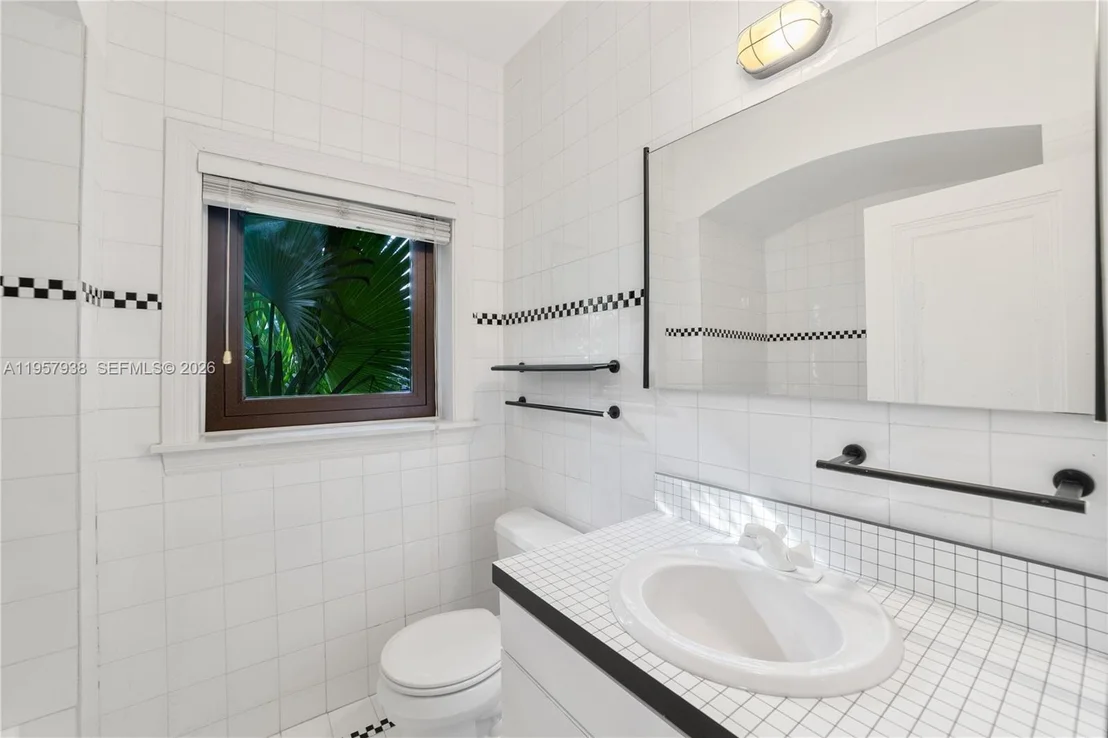 Photo of 6491 Allison Rd