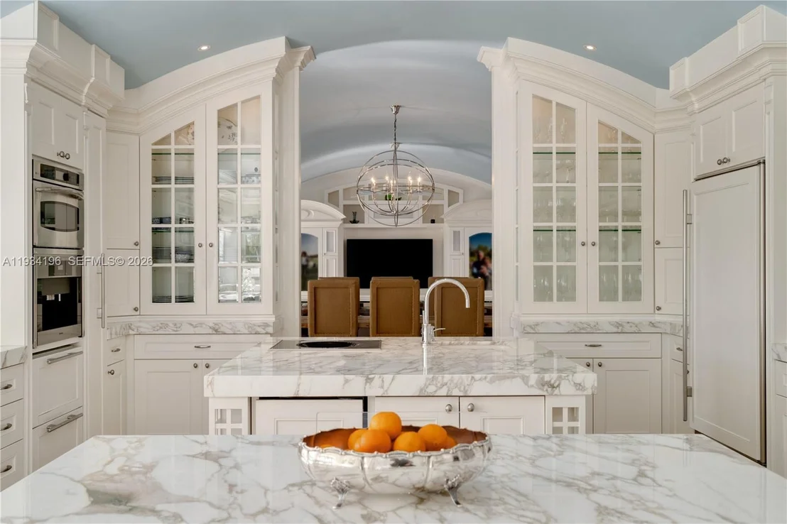 Photo of 100 Cape Florida Dr
