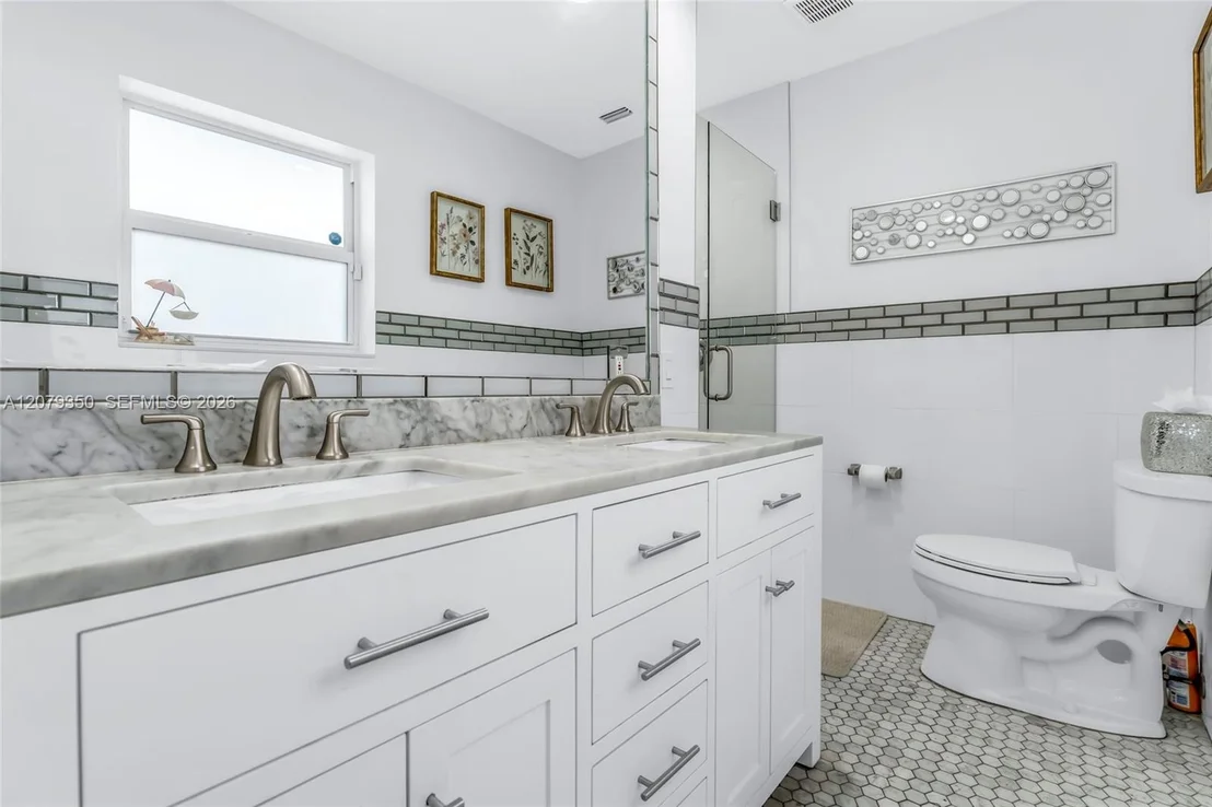 Photo of 1440 SE 14th Dr