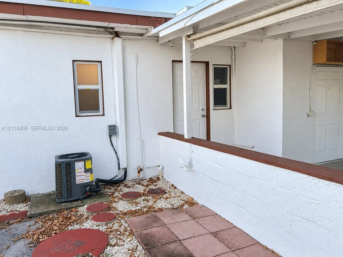 Photo of 741 Jann Ave