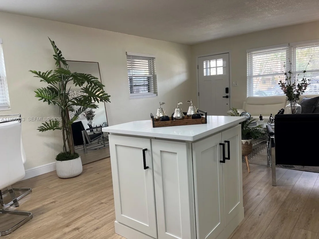 Photo of 2253 Dordon Drive