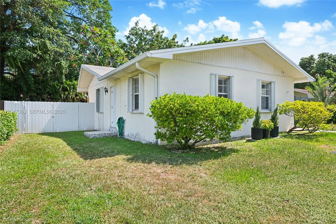 Photo of 3750 Percival Ave