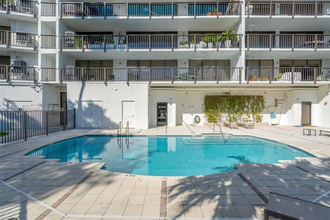Photo of Unit PH9 at 5701 Biscayne Blvd