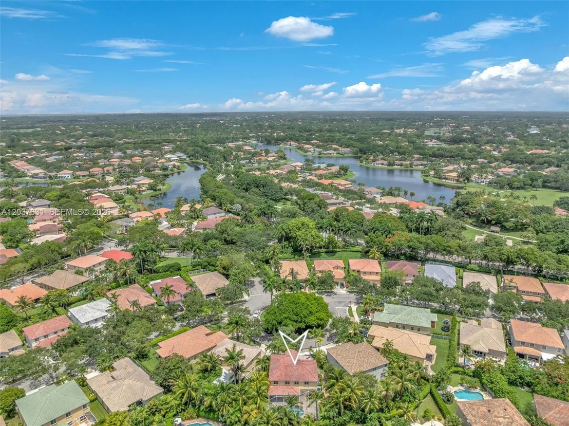 Photo of 4110 Laurel Ridge Cir
