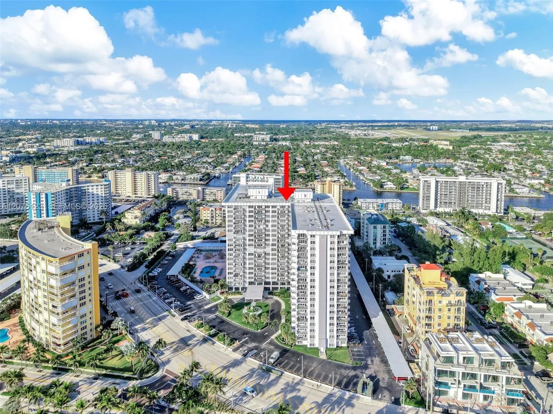 Photo of Unit 103 at 405 N Ocean Blvd