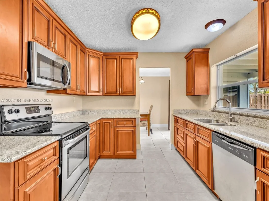Photo of 1065 NW 68th Ter