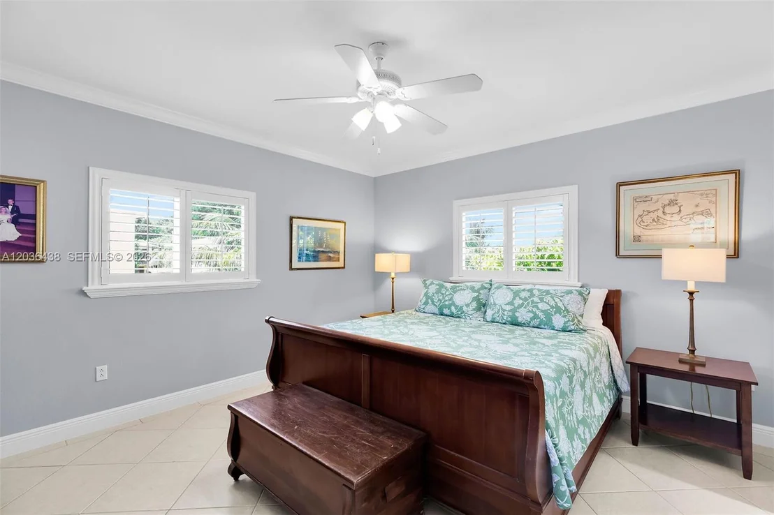 Photo of 54 Tarpon Ave