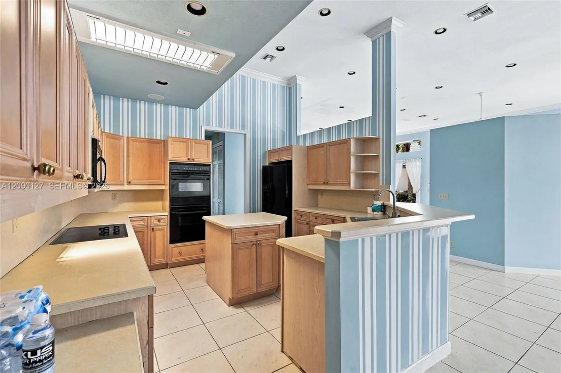 Photo of 173 Orange Tree Dr