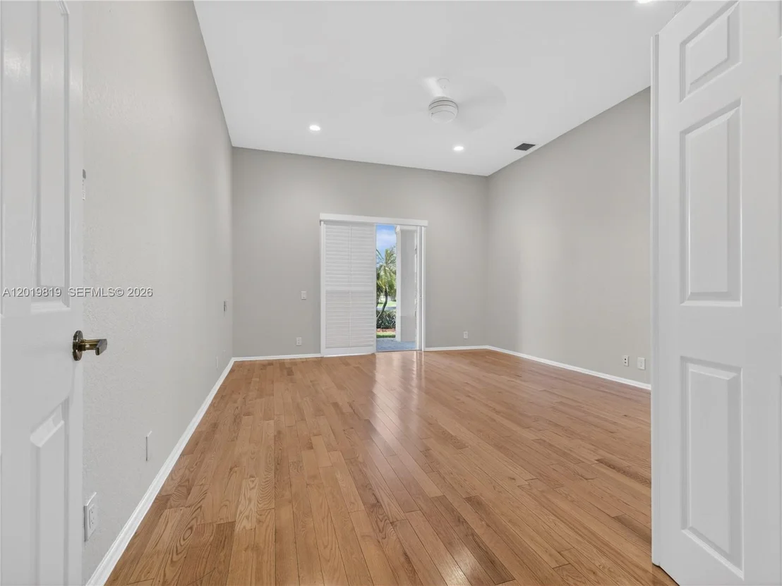 Photo of 2288 Quail Roost Dr