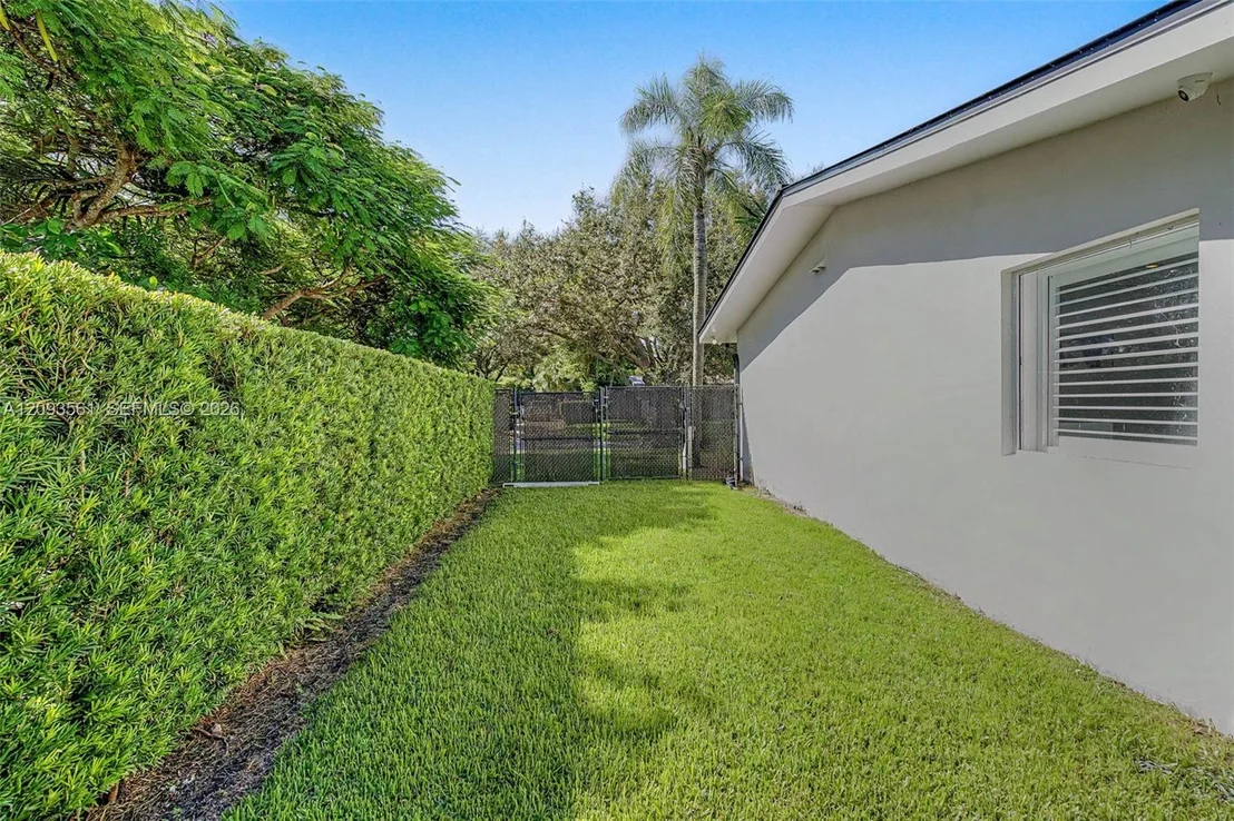 Photo of 7301 SW 134th Ter