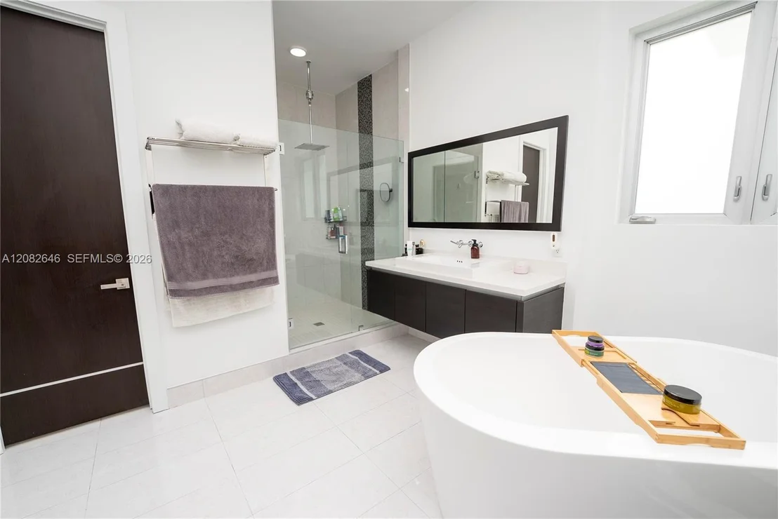 Photo of 8340 NW 33 Terrace