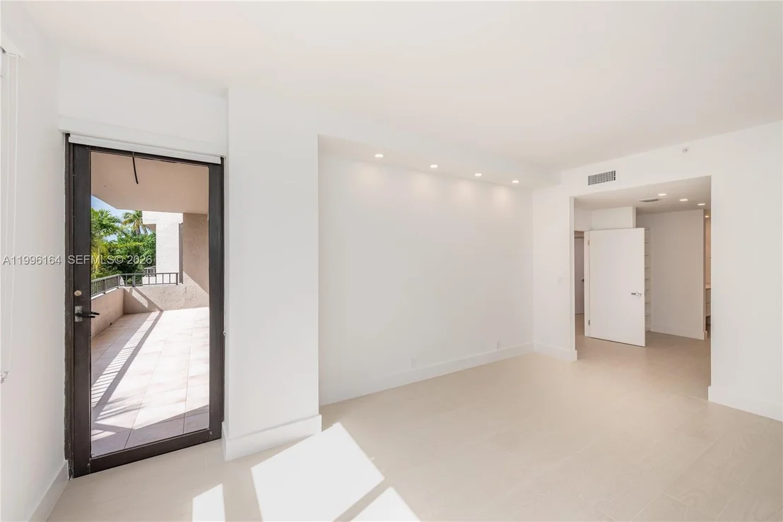 Photo of Unit 241 at 151 Crandon Blvd