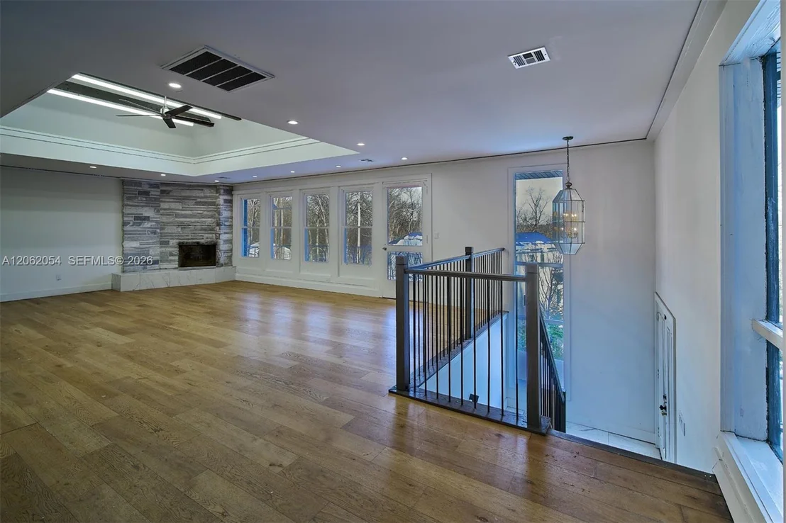 Photo of 189 Mc Namara Rd