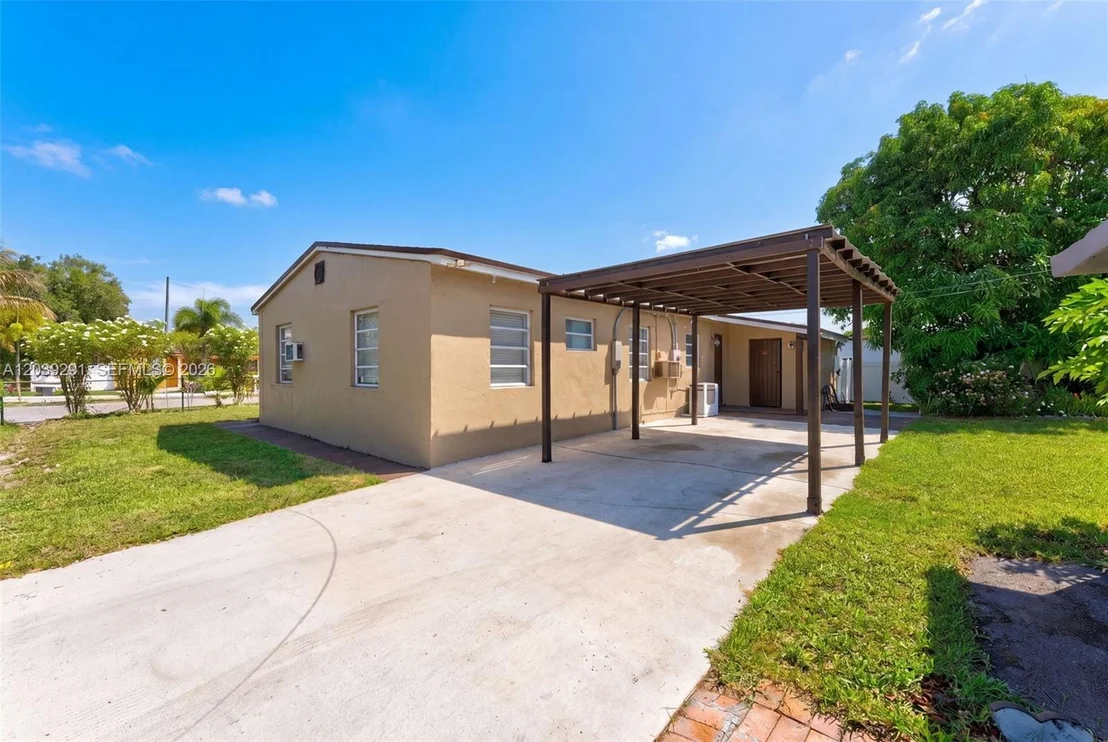 Photo of 15535 NW 27th Pl