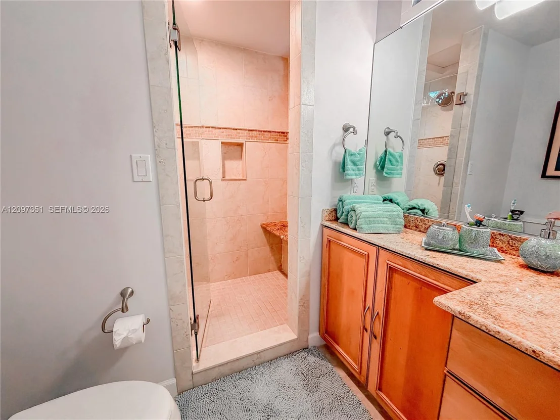 Photo of 149 Harbor Dr