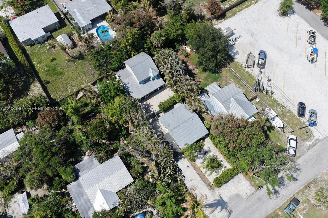 Photo of 4225 SE Westfield St