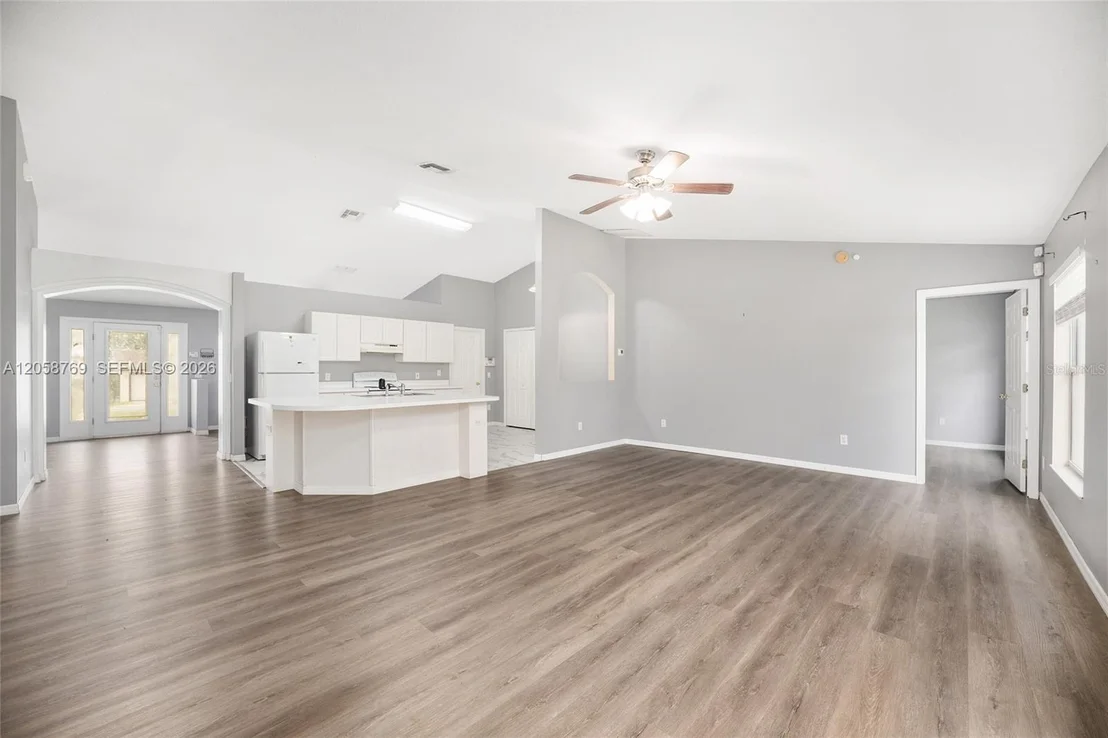 Photo of 20 PINE COURT LOOP