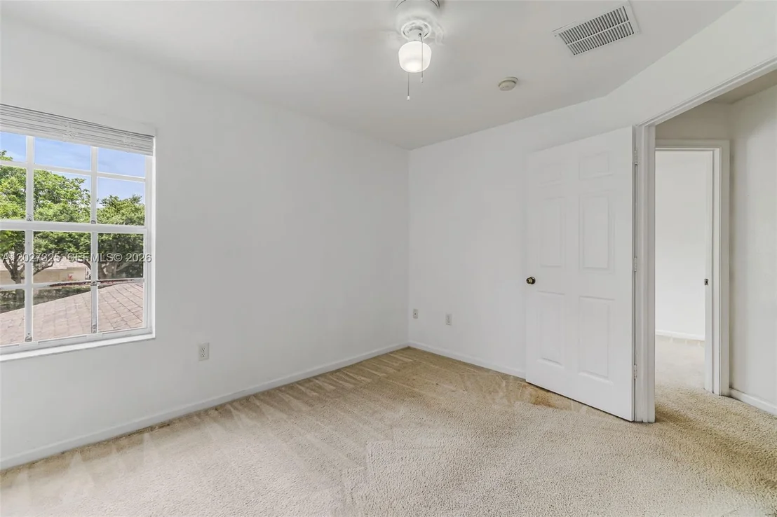 Photo of 6188 Azalea Cir