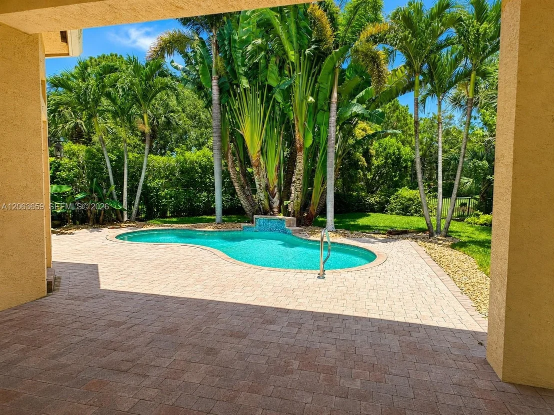 Photo of 138 Tranquilla Dr