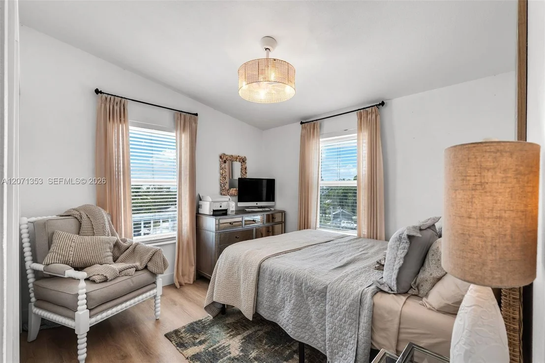 Photo of 21 Mockingbird Rd
