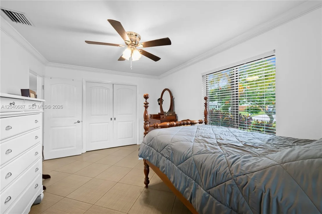 Photo of 6839 Tradewind Way