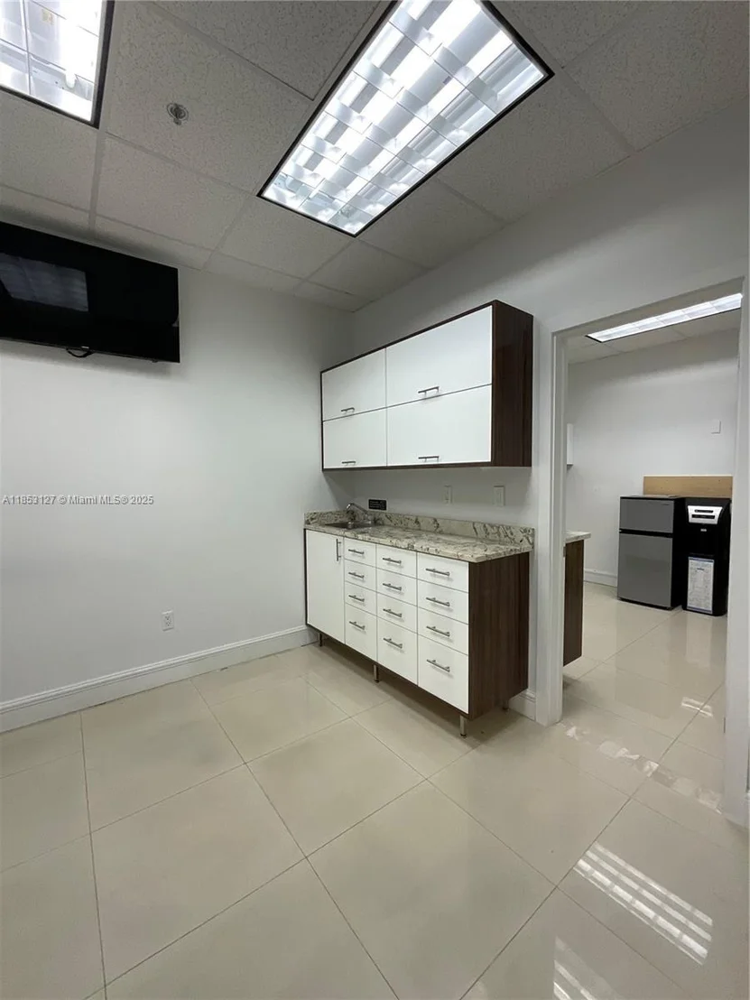 Photo of Unit 502 at 