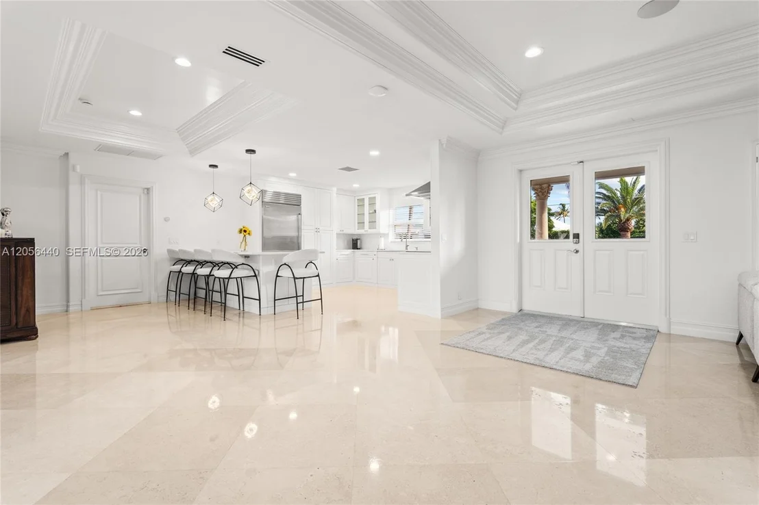 Photo of 18 Eleuthera Drive