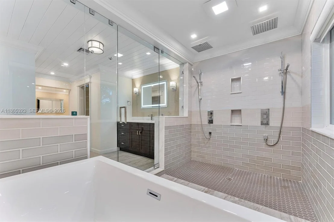 Photo of 746 Marble Ct