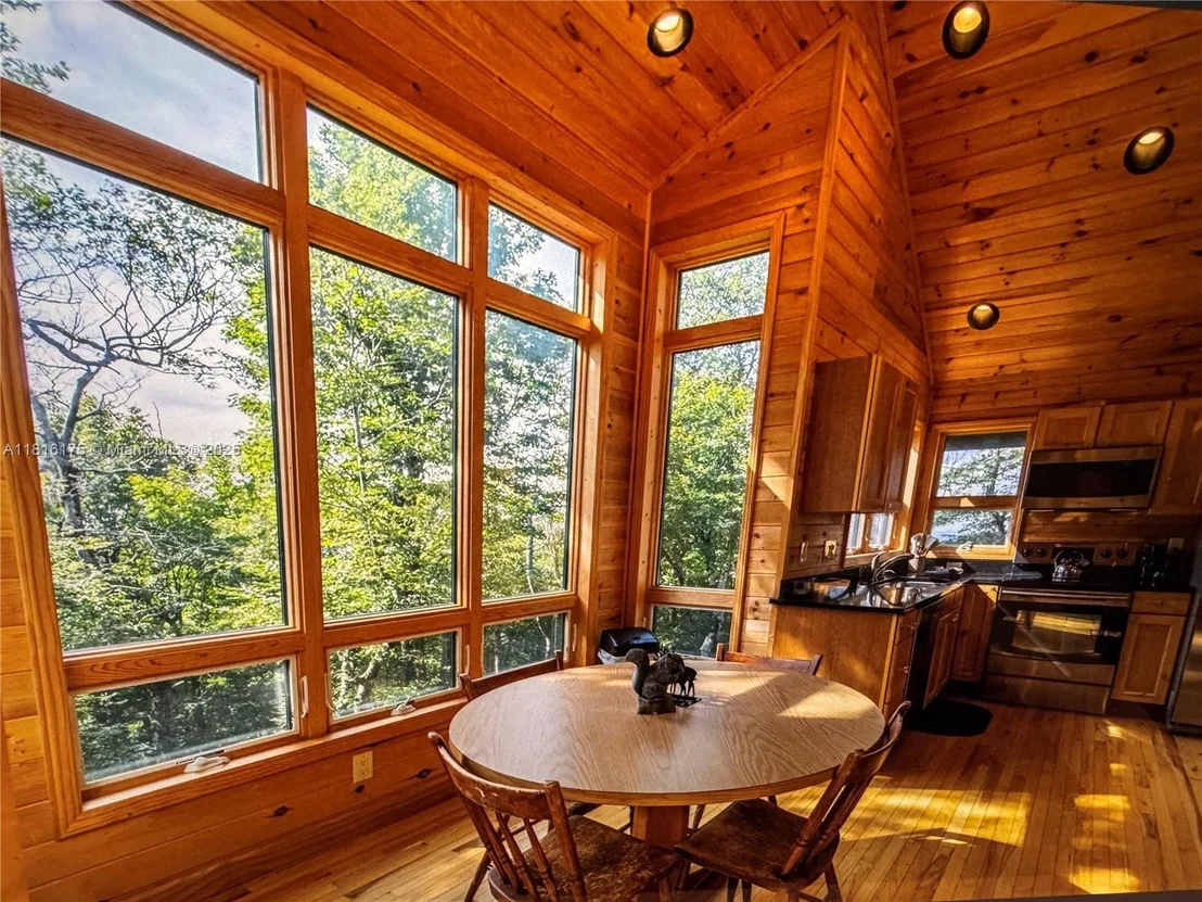Photo of 200 Summit Lodge Road