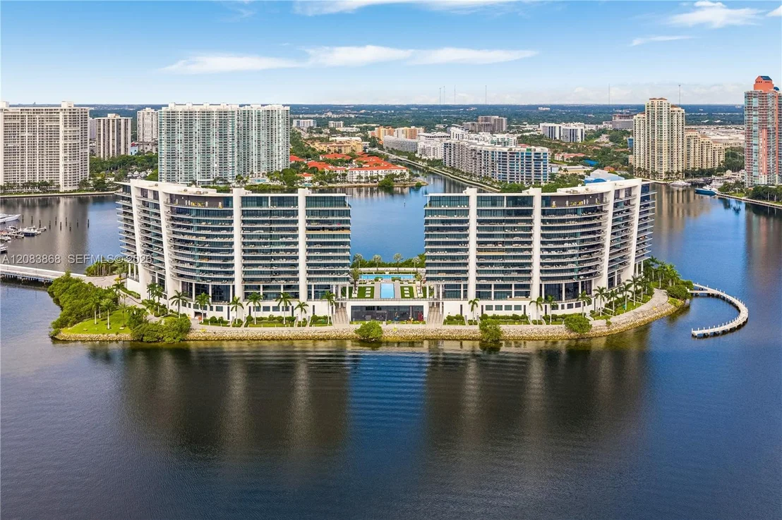 Photo of Unit 607 at 5000 Island Estates Dr