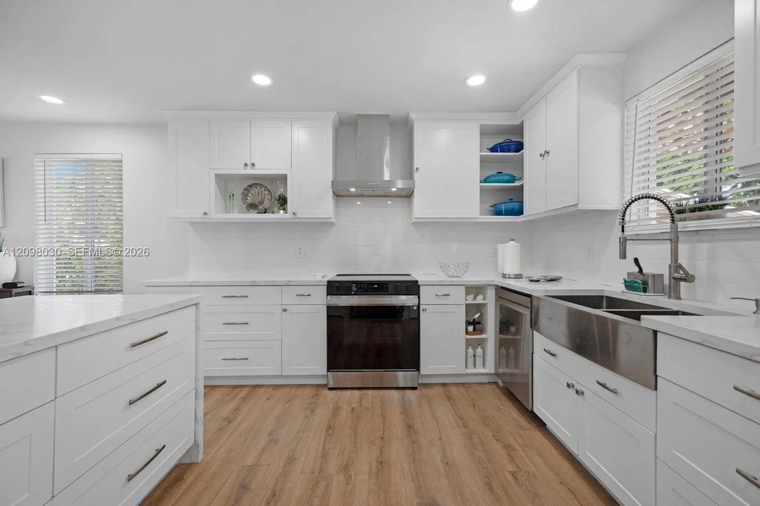 Photo of 53 Bonefish Ave