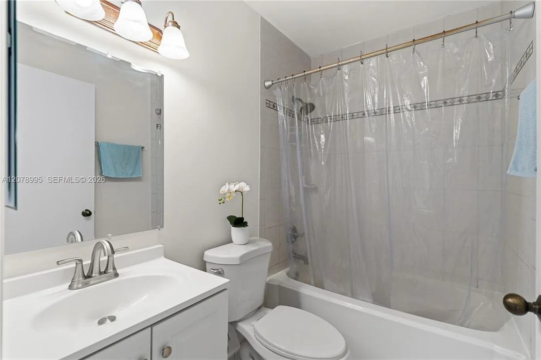 Photo of 6633 NW 176th Ter