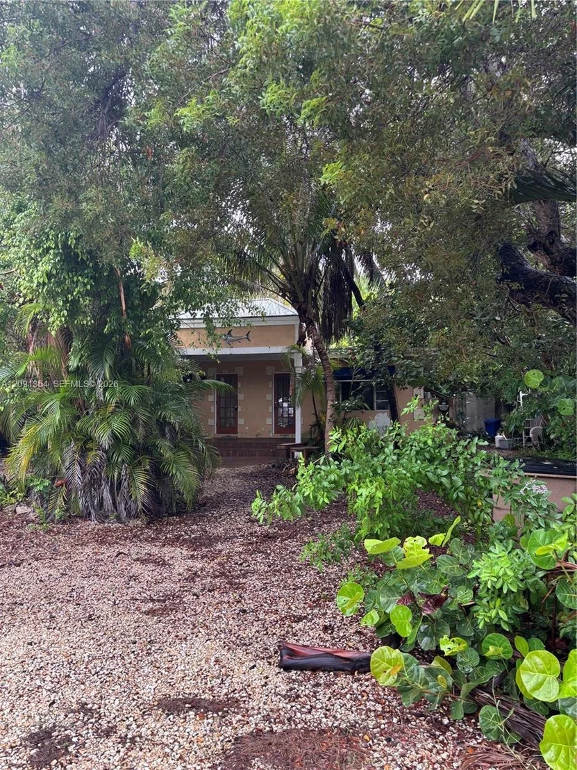 Photo of 1030 Snapper Ln