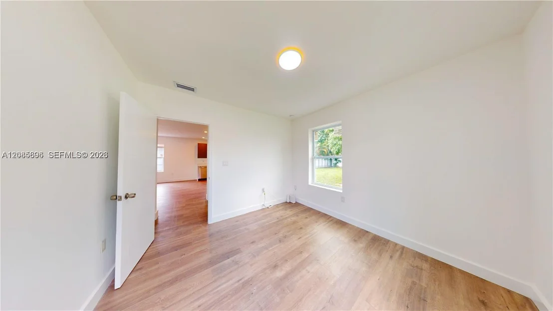 Photo of 511 SE 2nd Street