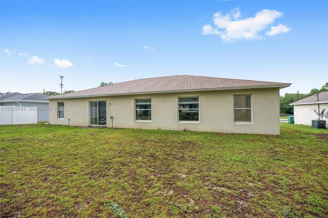 Photo of 20 PINE COURT LOOP