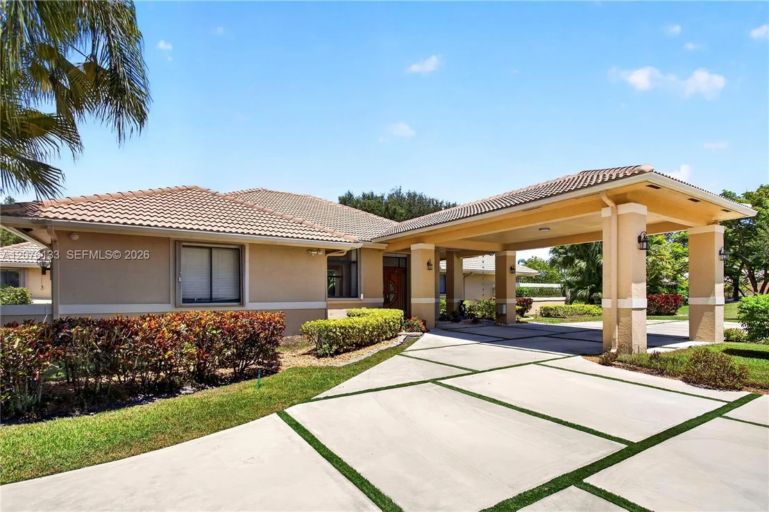 Photo of 2725 Hunter Rd