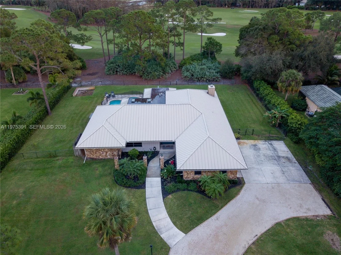 Photo of 1872 SE Colony Way