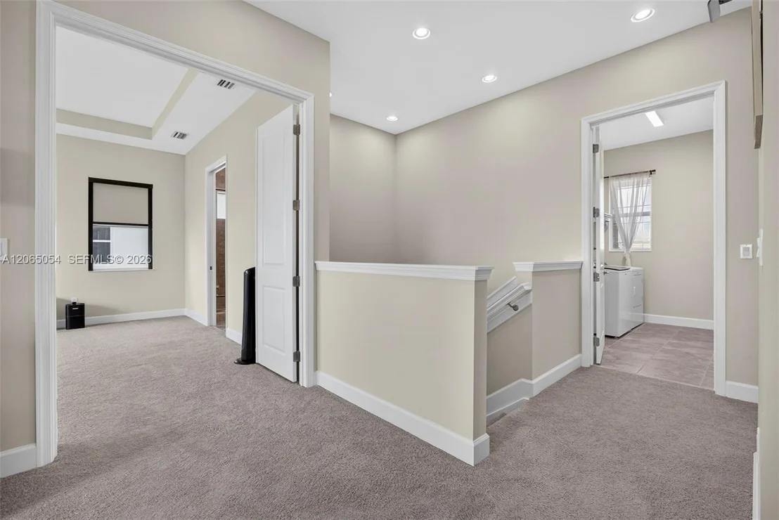 Photo of 5691 Bristlecone Commoms