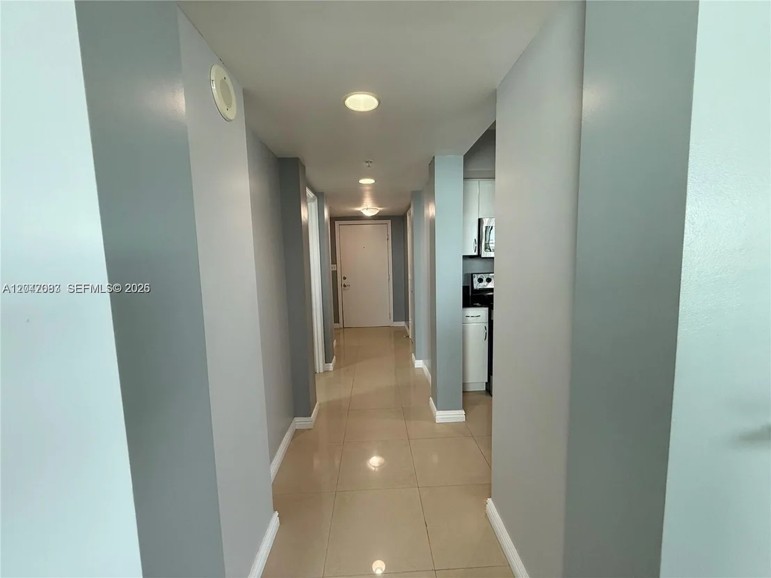 Photo of Unit 521 at 9201 Collins Ave