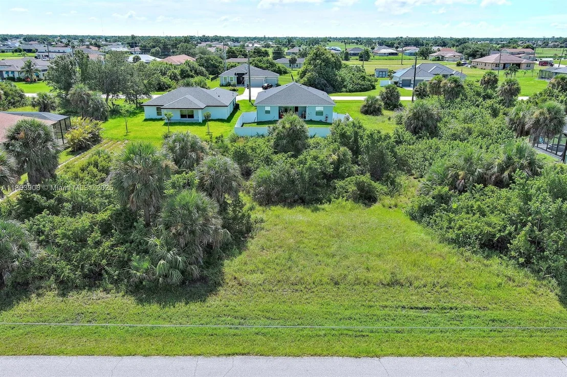 Photo of 148 Spring Dr