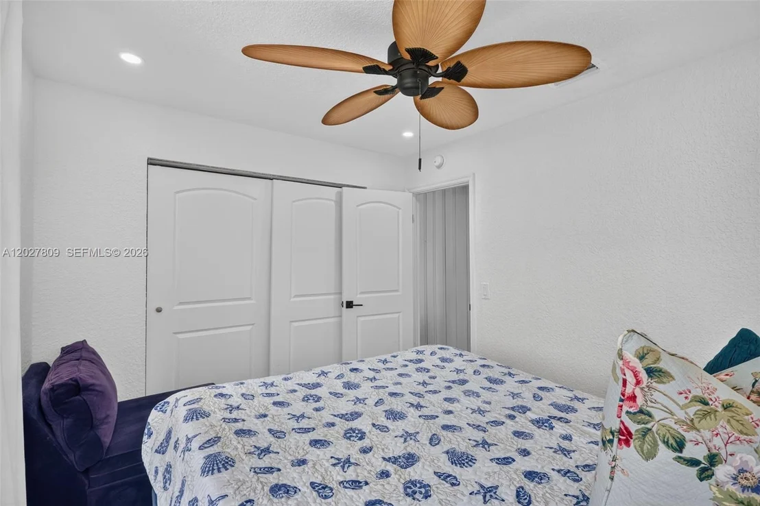 Photo of 1023 SE 7th St