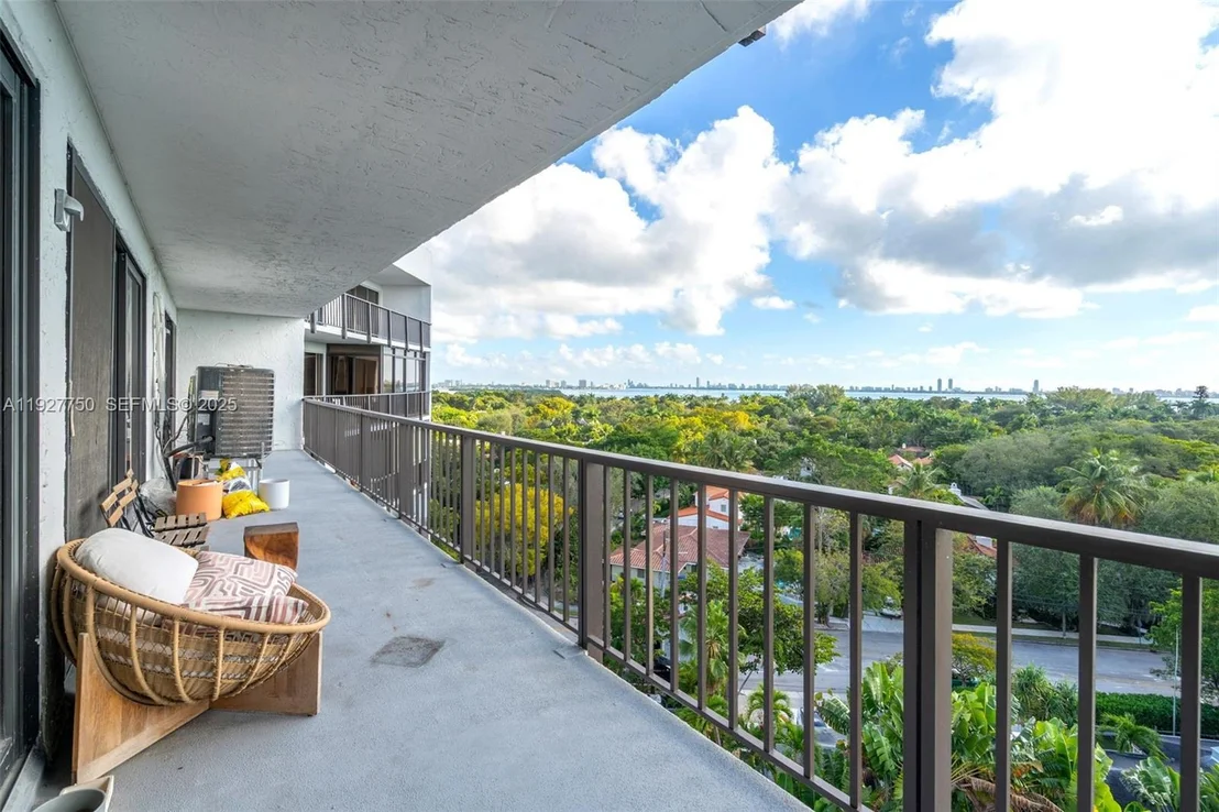 Photo of Unit PH9 at 5701 Biscayne Blvd