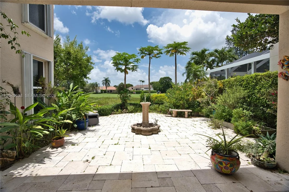 Photo of 1207 General Pointe Trce
