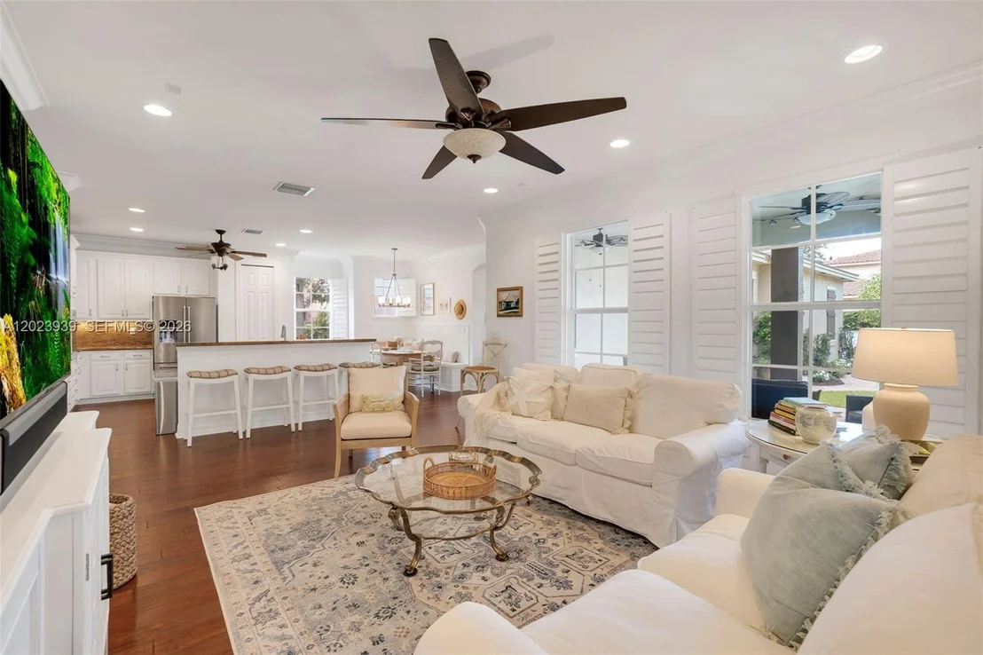 Photo of 119 Edenberry Ave