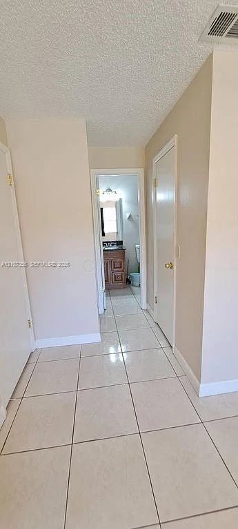 Photo of Unit 4 at 4100 Pershing Pointe Place