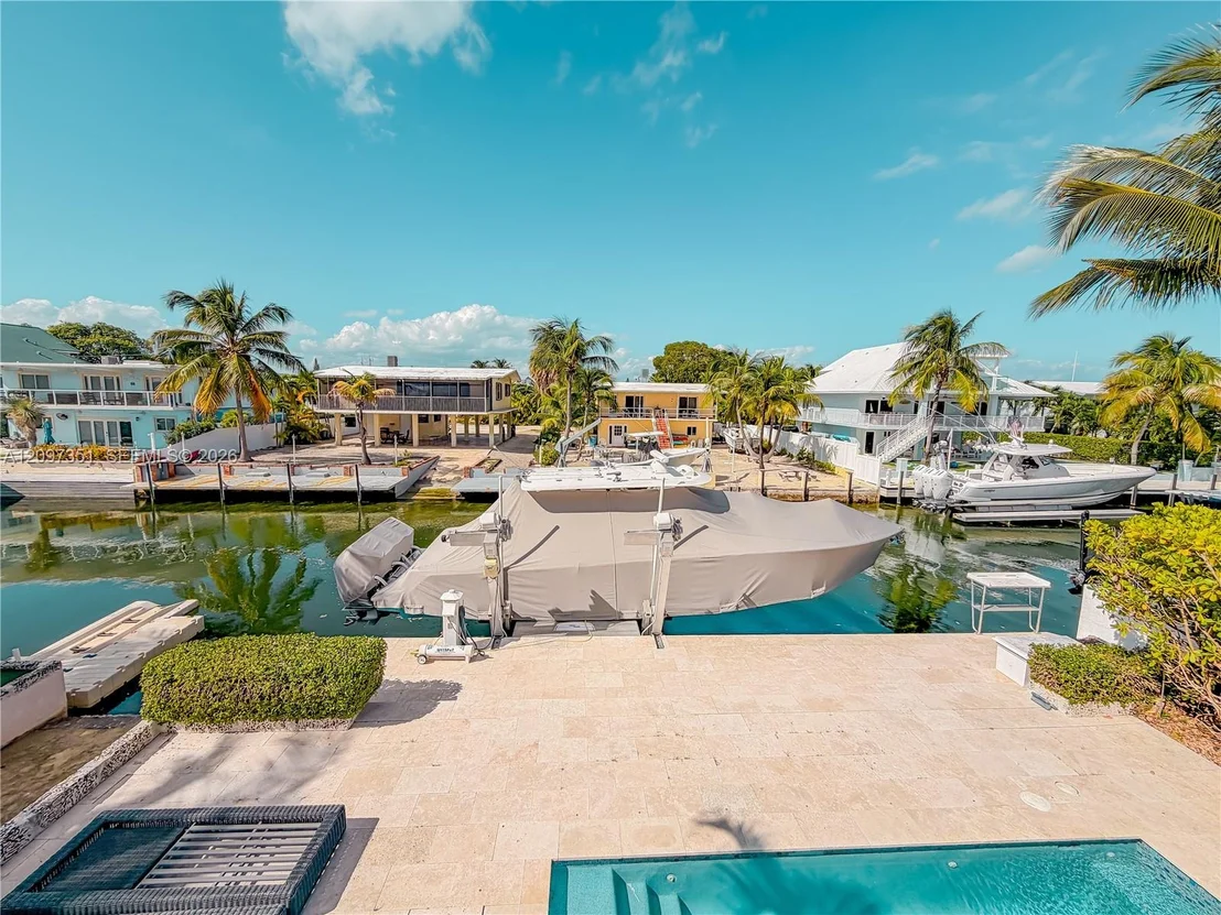 Photo of 149 Harbor Dr