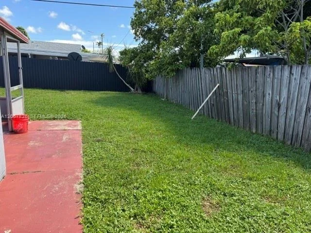 Photo of 740 SE 4th Pl